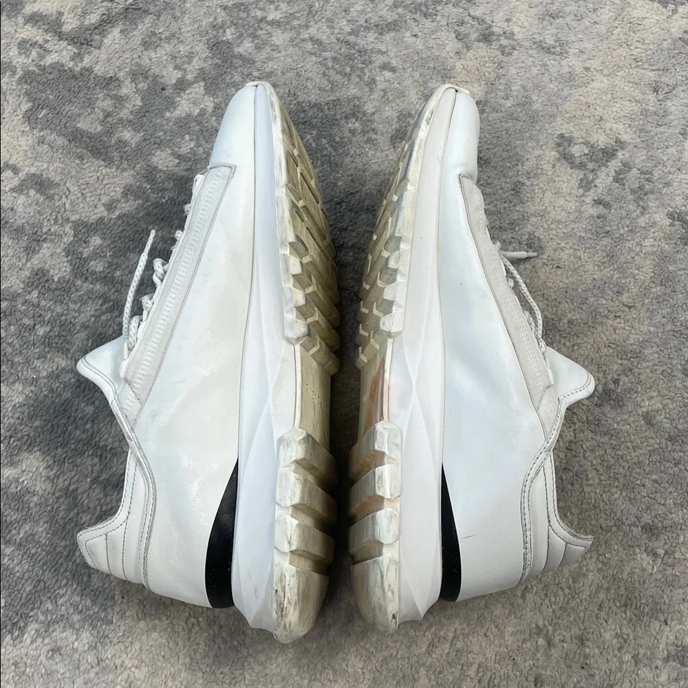 Givenchy Spectre Runner Sneakers In Leather With Zip White Sz 41